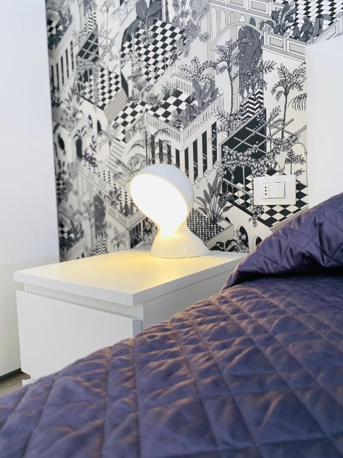 Inluce Apartment Top Class Сан Ремо Екстериор снимка